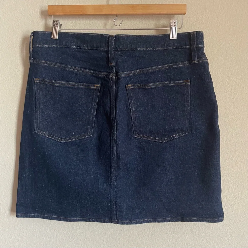 J. Crew Denim Mini Skirt in Indigo Rinse‎ Size 32